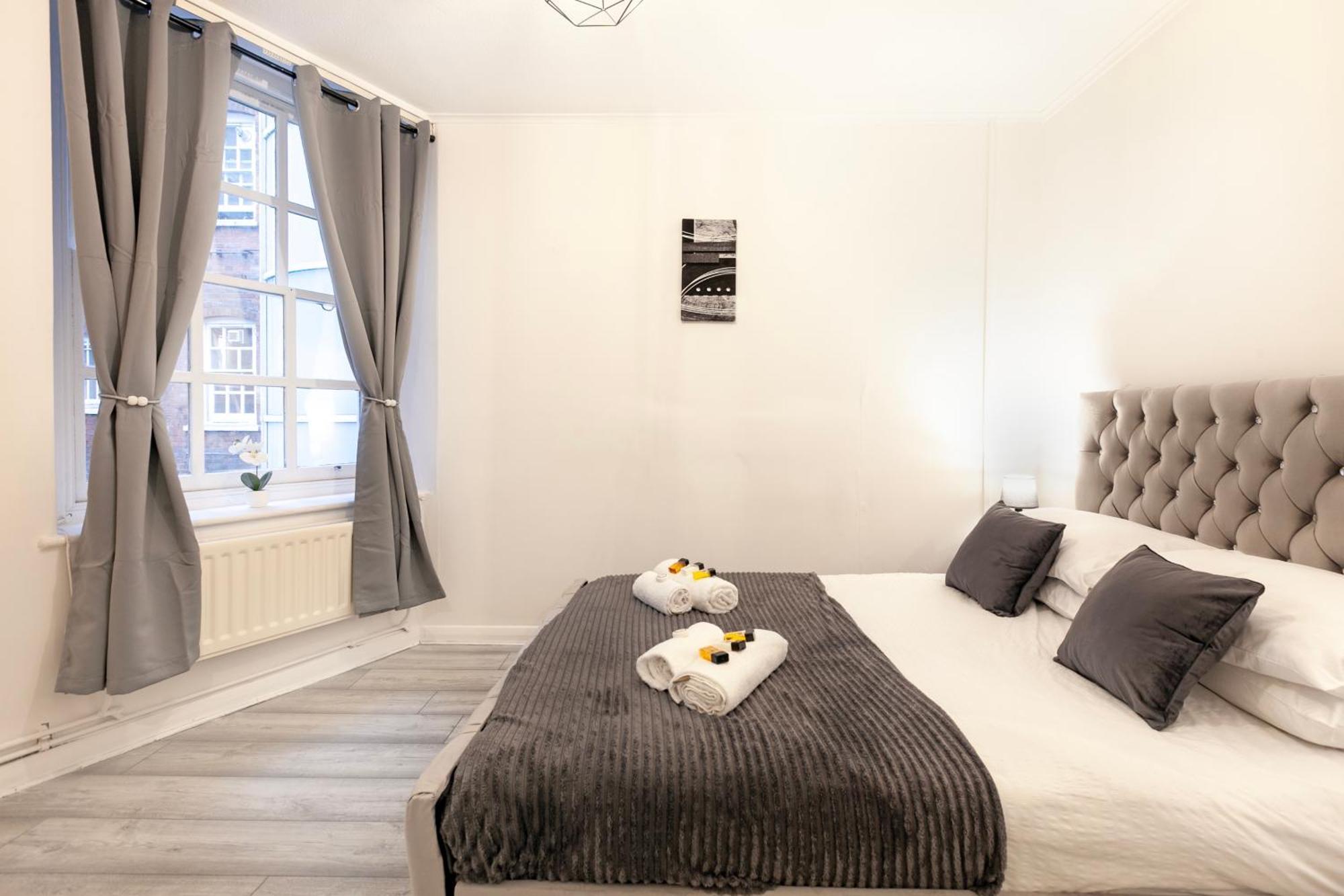 Beautiful One Bedroom Flat In Scott Ellis Gardens 런던 외부 사진
